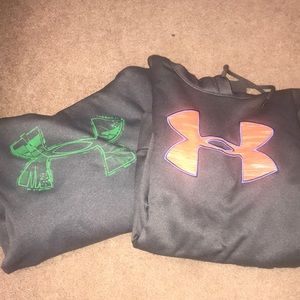 2 sweatshirts